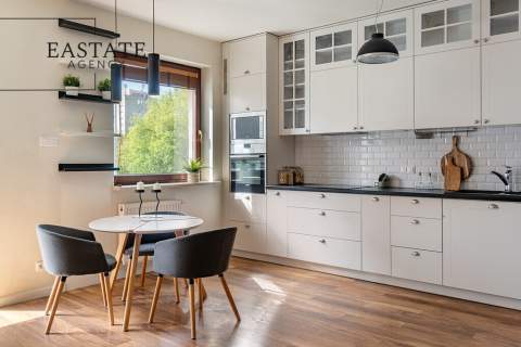 Balkon, Gotowe do wprowadzenia, Okazja 