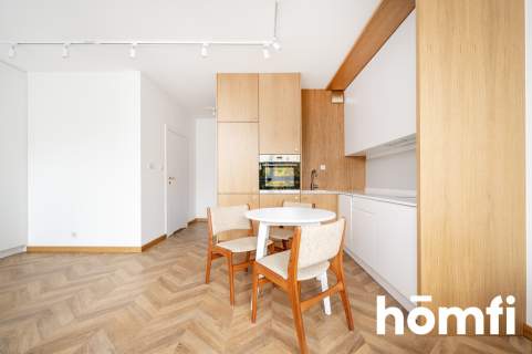 Apartament przy Manufakturze z widokiem na park
