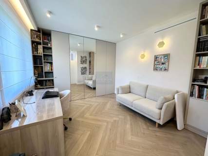 Apartament premium dwupoziomowy, Północ