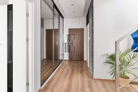 Apartament - 2 poziomy, 4 pokoje i 100 m2 tarasus