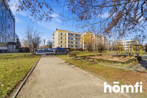 Słoneczne rozkładowe z balkonem i piwnicą