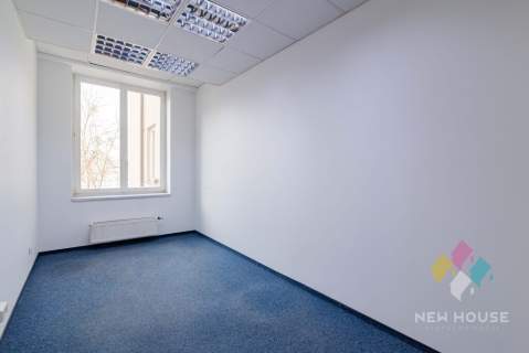 Śródmieście, lokal na parterze, 200 m2, witryna