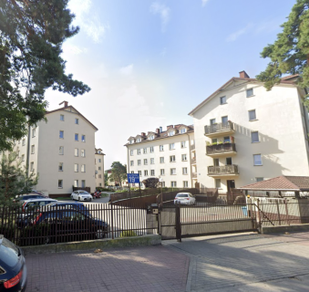 50m2 po remoncie, dwa osobne pokoje, garaż, piwnica, ul. Pol