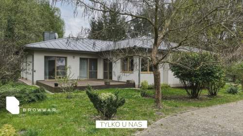 Dom, garaż, stadnina, magazyn, prywatny las i staw