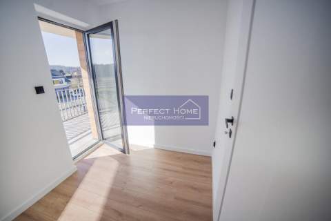 Apartament 4 pokojowy pod klucz , na zamkniętym osiedlu.