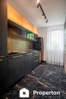 Po remoncie 49,7m2 Wyszyńskiego