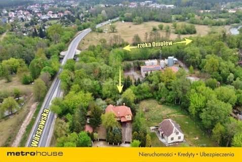 Dom z dużą, 20 arową działką w Ostrołęce.