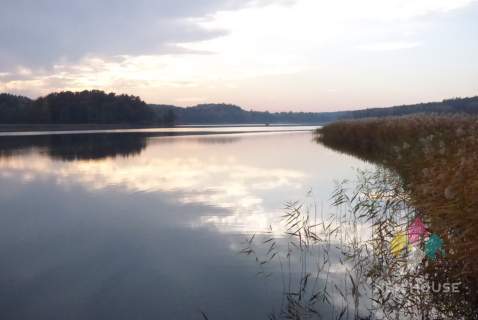 Mieszkanie w domu nad jeziorem Wadąg