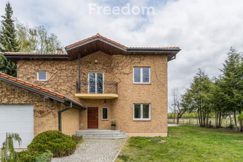 Elegancki Dom 302,5 m Kady, działka 2680 m 