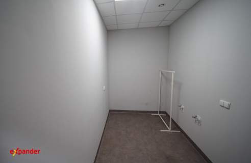 Powierzchnia biurowo - magazynowa, Dworzysko