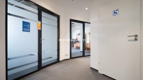 Lokal biurowo-magazynowy, 299m2, winda, dwa piętra