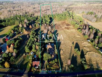 Miejska willa 450 m2 na działce blisko 9000 m2