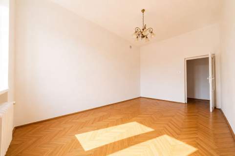 Plac Centralny 3 pokoje I 73m I garaż I winda