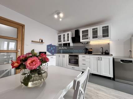 75m w Centrum , dwa balkony 