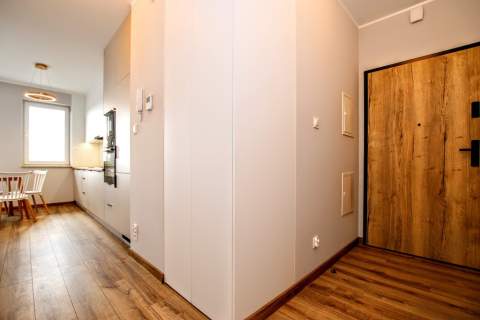 nowe - nigdy niezamieszkałe, balkon