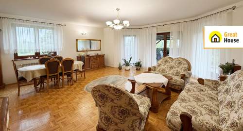Na sprzedaż dom z ogrodem jak od projektanta