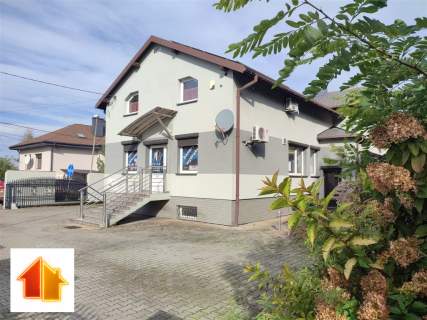 Idealna oferta pod inwestycje Dom z lokalem usługowym 