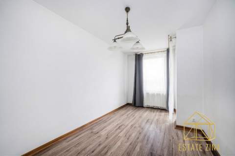 3 pokoje Os. Avia Balkon 2 piętro