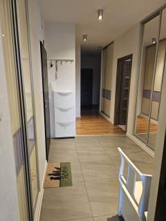 Przestronne mieszkanie z dużym balkonem na Janowie