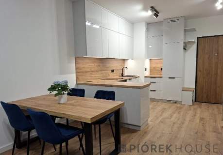 2-pokojowe mieszkanie na Pradze-Północ