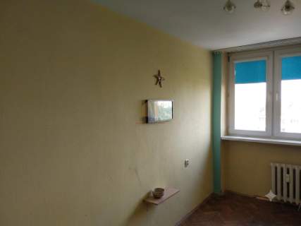 Trzypokojowe w centrum Legnicy.