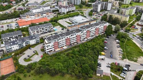 Dwupoziomowe mieszkanie Kielce Stok piwnica 40 m2