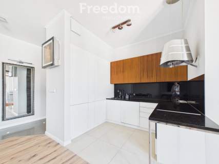 Przestronny apartament 95,8 m2 z miejscem w hali
