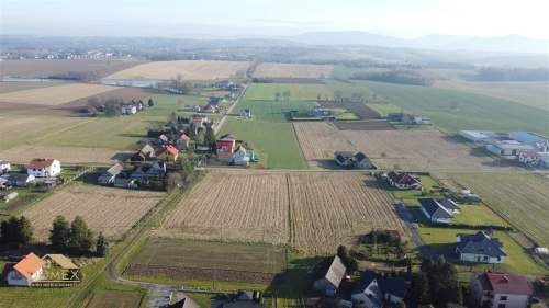 Działki budowlane w Dębowcu w atrakcyjnej okolicy
