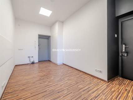 Butikowa kancelaria notariusz centrum tramwaj