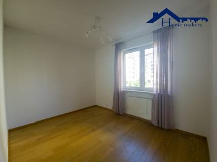 68 m 3 Pokoje Balkon 11,5 m Garaż