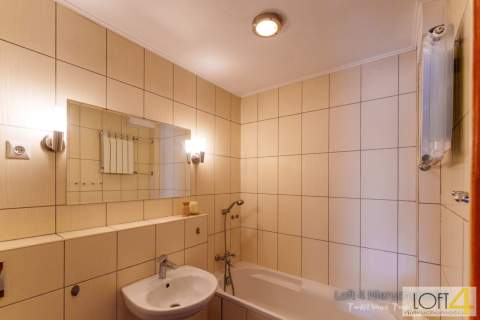 Dwupoziomowy apartament z ogrodem - osiedle Wólki