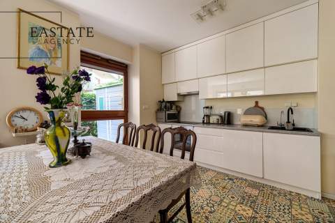 Apartament z ogrodem i garażem na zamkniętym osied