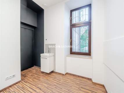 Butikowa kancelaria notariusz centrum tramwaj