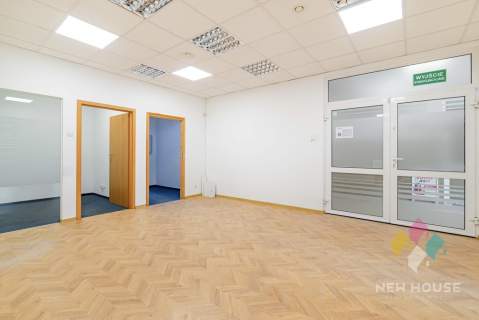Śródmieście, lokal na parterze, 200 m2, witryna