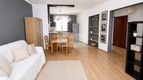 Mieszkanie 2/3 pokoje Balkon 1 piętro Oława