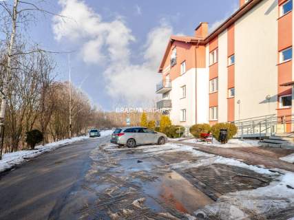 Zadbane 2 pokoje z balkonem Spokojne osiedle