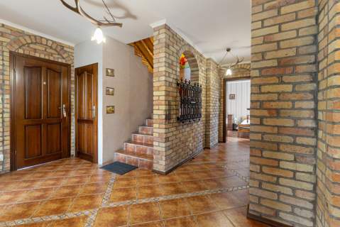 Przy samym jeziorze Serwy Domy 280 m2 i 180 m2