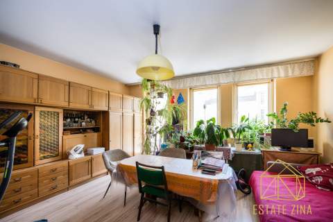 2 pokoje 49,5 m Balkon Parking