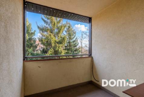 Przestronne, duża komórka lokatorska, balkon