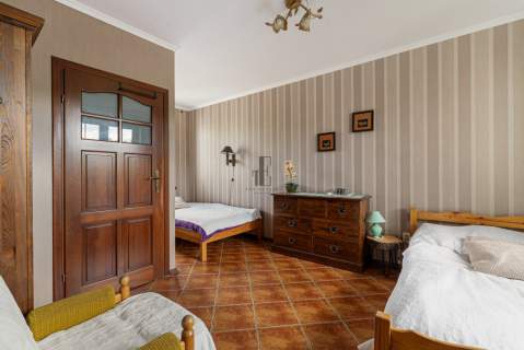 Przy samym jeziorze Serwy Domy 280 m2 i 180 m2