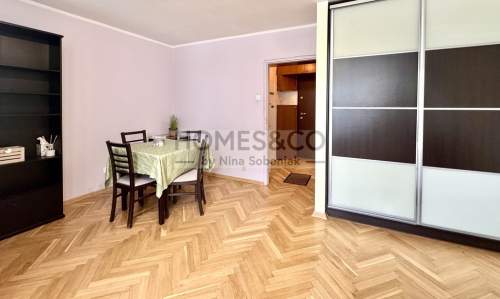 Mokotów 29,5 m Jasne Oddzielna kuchnia