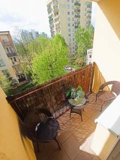 M3 w centrum - 2 nieprzechodnie pokoje, balkon, CO miejskie