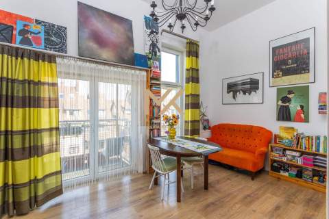Nietuzinkowy loftowy apartament 54m2 2 antresole 19m2