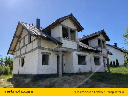 Dom w zabudowie bliźniaczej, sąsiedztwo lasu