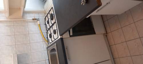 Mam do wynajęcia mieszkanie w okolicy hali Mirowskiej ,baza