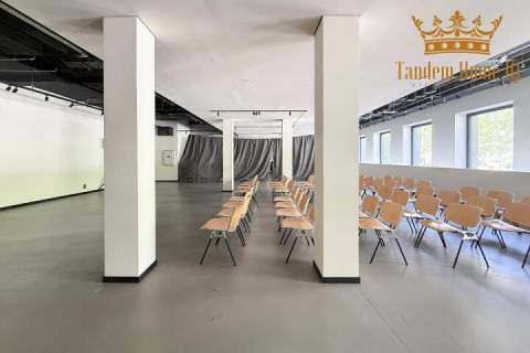 Na wynajem lokal 251m2 pod marki luksusowe, ścisłe centrum Warszawy