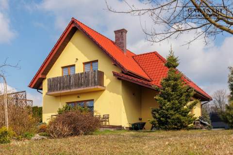 DOM Z DUŻĄ DZIAŁKĄ 1,34 HA - SIEPRAW BLISKO KRAK