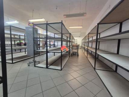Obiekt handlowo-magazynowy 1000m2 Bydgoszcz