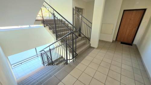 Apartament 3pok. Os. Magnolia 2007 r. I p., winda