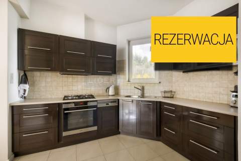 DWURODZINNY,, REZERWACJA,,